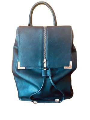$14.45 • Buy Forever New-Womens Backpack In Black-Medium Size