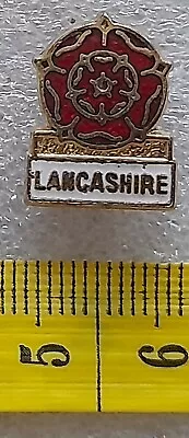 £4.99 • Buy War Of The Roses. Cricket. Lancashire, Yorkshire, Red And White Rose Pin Badges.
