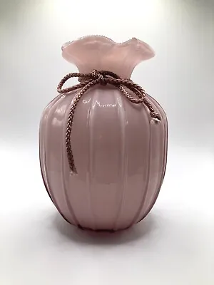 Vintage Fenton Mount Washington Art Glass Dusty Rose Pink Lavendar Ribbed Vase • $15