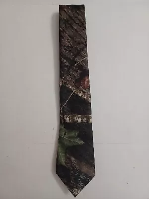 Tuxedo Park Camo Neck Tie Weddings Proms Pre-owned Great Condition  • $8