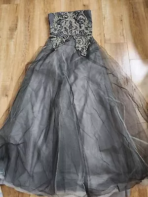 Sachin & Babi Noir Silk Layered Gown Sz 0 Dress Gray Beaded Strapless $1.5K • £189.98