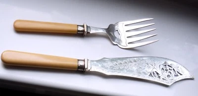 £35 • Buy Late Victorian Sheffield Silver Plated Silver Ferruled Fish/cake Servers