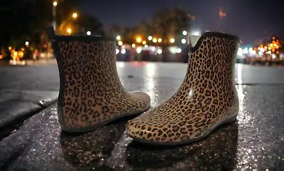 MERONA Womens 6 Leopard Cheetah Ankle Rain Boots Ladies Waterproof Shoes • $11.30
