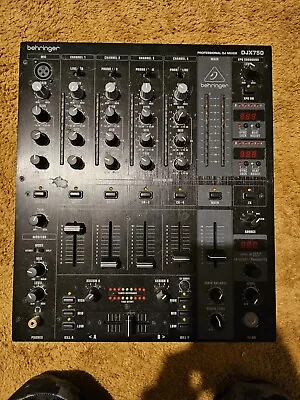Behringer DJX750 5 Channel DJ Mixer With FX Zb490 • £100