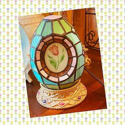 Beautiful Dainty Stained Glass Egg Shaped Lamp With Tulip Ascent And Bronze Base • $88