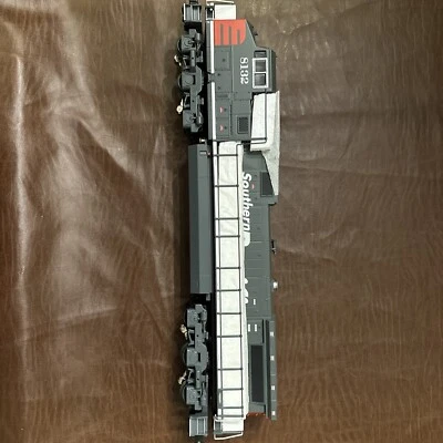 $400 • Buy Lionel 6-28229 Dash-9 Southern Pacific