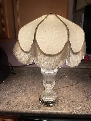 Vintage Glass Victorian Style Table Lamp 26” • $35