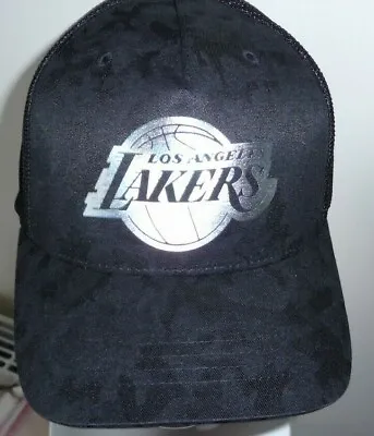 Mitchell & Ness NBA Los Angeles Lakers Basketball Cap SnapBack  Black RRP £27.99 • £15.99