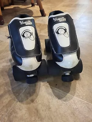 Skates  • $50