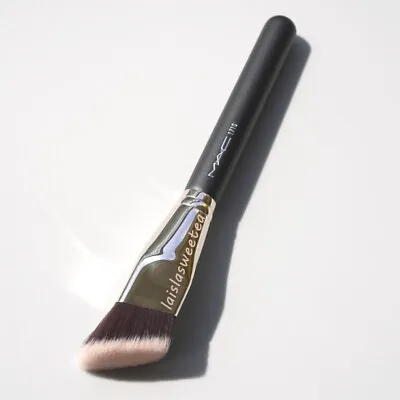MAC 171S Smooth-edge All Over Face Brush New Release • $16.99
