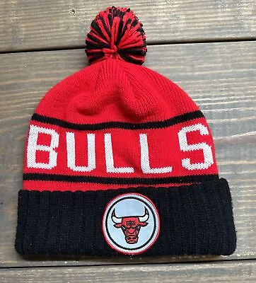 NBA BASKETBALL Chicago Bulls Knit Winter Hat Beanie Pom Mitchell & Ness Cap • $14.95