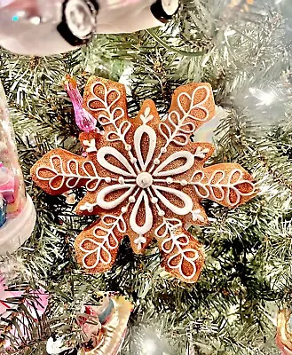 Mrs. Claus’ Bakery Gingerbread Snowflake Figurine  • $35