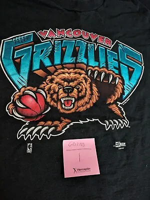 Vintage Vancouver Grizzlies NBA Sport Tshirt Salem Sportswear Black XL • $90