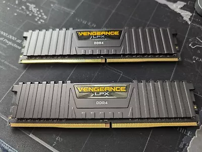 Corsair Vengeance LPX 16GB (2 X 8GB) (DDR4-3000) Memory PC RAM  • £22