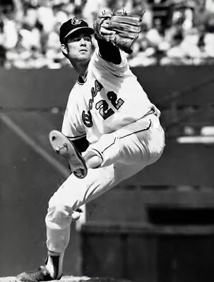 AWESOME ORIOLES JIM PALMER HALL OF FAME GREAT  8x10 ! ! • $4.94