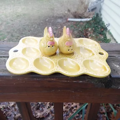 Vintage Egg Dish With Chicken Salt And Pepper Shakers  • $10.99