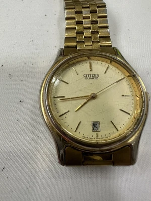 $60 • Buy Vintage Gents Citizens Wrist Watch  Date 