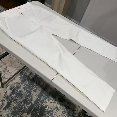 VINCE CAMUTO Women's White Dress Pants SIZE 4 • $17