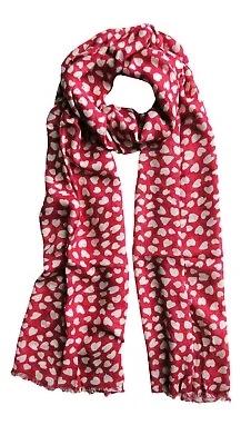 £11.99 • Buy Peony® Womens Beautiful Hearts Scarf In Red