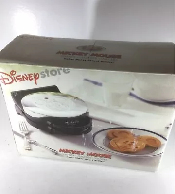 Disney Store - Mickey Mouse Waffle Maker - 5555-01 • $21.99