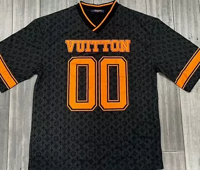 Louis Vuitton Monogram Sporty V-Neck T-Shirt Black Size M • $324.95