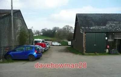 Photo  Stopsley Holes Farm Kings Walden The Public Footpath Goes Straight On Bet • £1.70