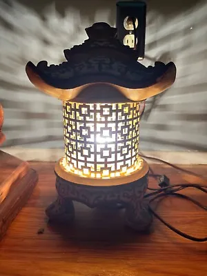 Universal Statuary Corp 1959 Pagoda Buddhist Temple Table Light Lantern • $199