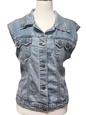 Najia Lightweight 90s Faded Denim Fashion  Vest • $35