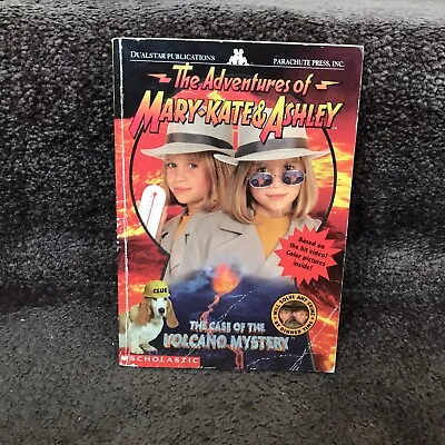 The Case Of The Volcano Mystery: The Adventures Of Mary-kate & Ashley Paperback • $2.10