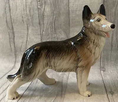 Vintage Melba Ware Large German Shepherd Ceramic Figurine • £14.99