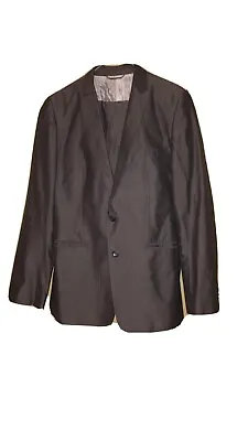 D&G Men's Suit Size EU48 • £80