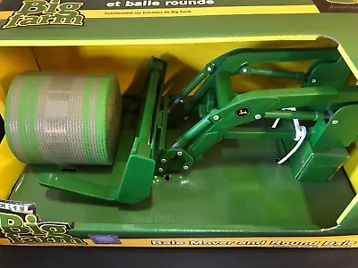 NEW John Deere Bale Mover And Round Bale (TBEK37784) • $17.99