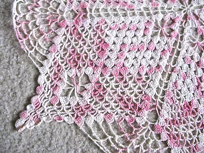 PINK VARIGATED DOILY    27 Diameter   Vintage   Hand Crochet   BEAUTIFUL • $14.99