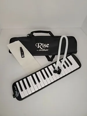 Rise By Sawtooth Black Piano Style 32 Keys Melodica With Accessories (New) • $19.99