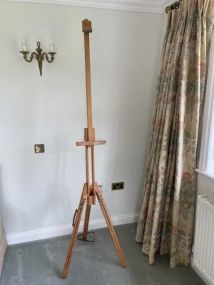 £110 • Buy Mabef Field Easel M/32 With Leather Carry Handle