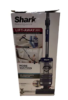 $109.99 • Buy Shark Navigator Blue LA301 Lift-Away ADV Upright Vacuum Cleaner W/ Accessories