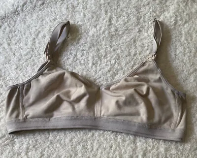 Medela Bra 34C Clip Down Nursing Chai 34 B/C Comfort Breastfeeding Beige Nude • $12