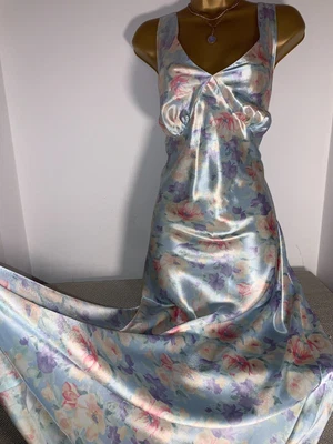 £5 • Buy Marks And Spencer Glossy Satin Ultra  Negligee/ Chemise Blue Mix Size 16