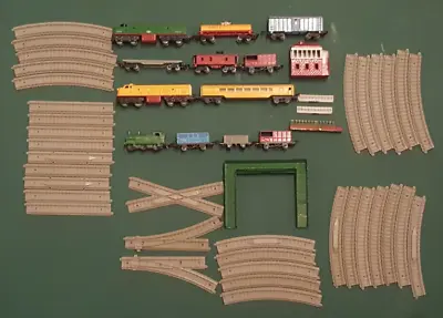 Vintage Lone Star OOO Die-Cast Train Set Collection From Various Sets • £39.99