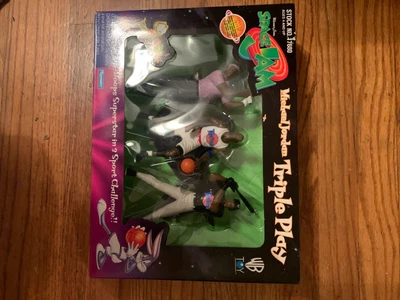 $0.99 • Buy 1996 Space Jam - Playmates Michael Jordan Triple Play Action Figures - New!