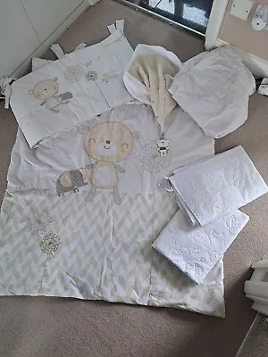 Cot Bedding Set Used • £10