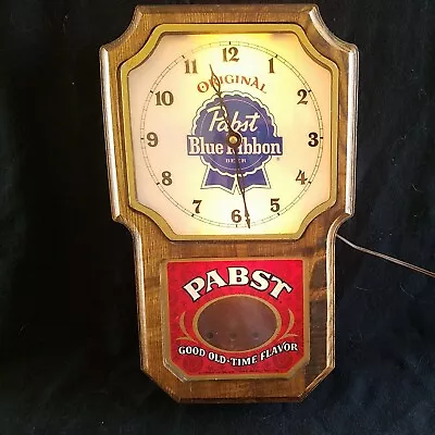 VTG PABST BLUE RIBBON BEER PBR LIGHTED WALL CLOCK Sign Wood Works Home Decor Bar • $134.87