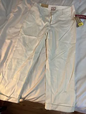 Merona Capri Ivory Women’s Pants Size 2 • $3