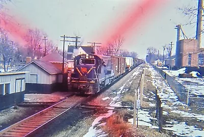 Railroad Slide 600 Wabash GE U25 On A Freight Unknown Date Or Location Brakeman  • $9.99