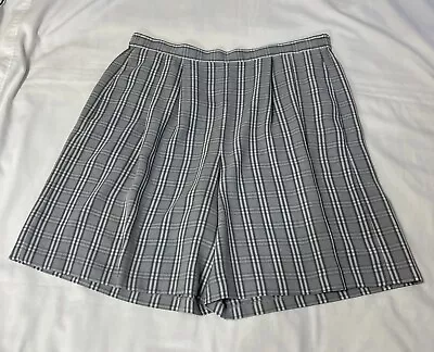 Norton McNaughton Sz M Gray Plaid Vintage Dress Shorts Lightweight Causal Fit • $19.88