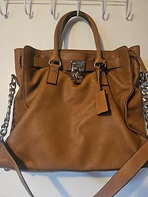 Michael Kors Brown Hamilton Handbag • $25