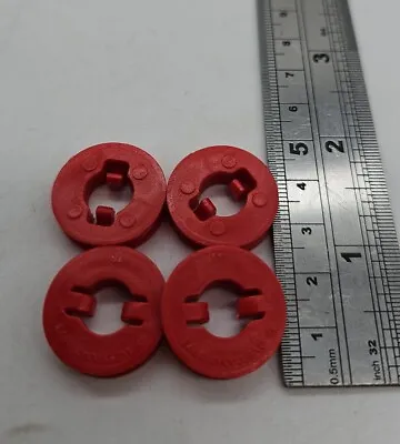 MECCANO PIECES PART OF JUNIOR CONSTRUCTION SET SPARE ROUND RED PLASTIC EASY X4 • £3