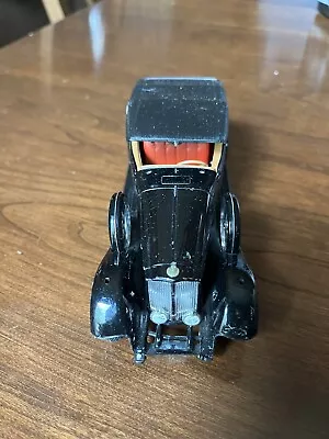 Signature 1934 Packard  Diecast Car Black  !!!  • $15