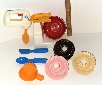 Vintage Fisher Price Fun W Food Mixing Center Stand Beaters Frosting ~ Complete • £61.76