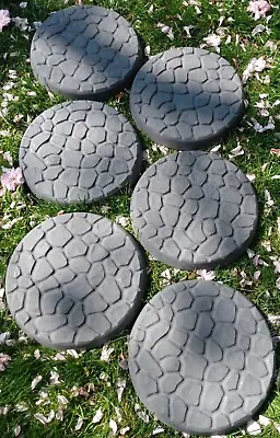 6 X Charcoal Round Concrete Garden Stepping Stones 23cm / 9Inch  | Cobble • £64.96